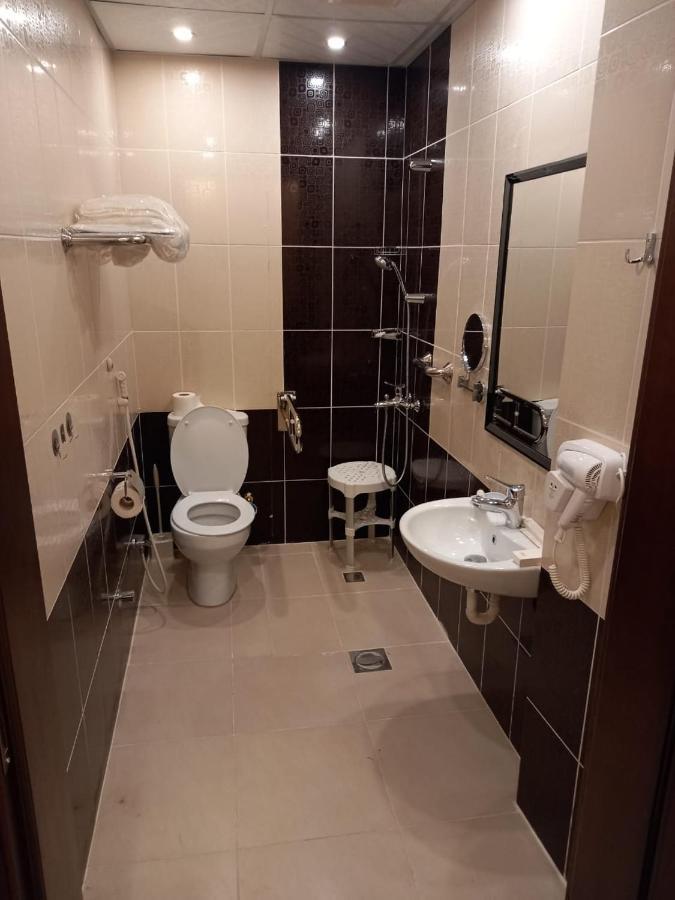 Al Ayniah Hotel Медина Экстерьер фото